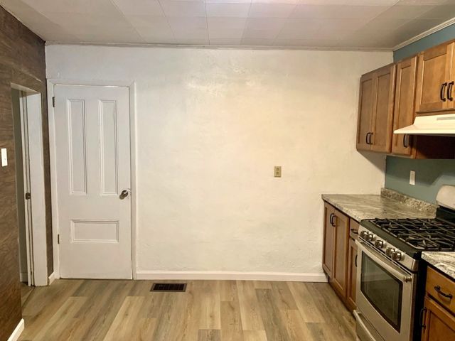 130 S MAIN Street, Springboro, PA 16435