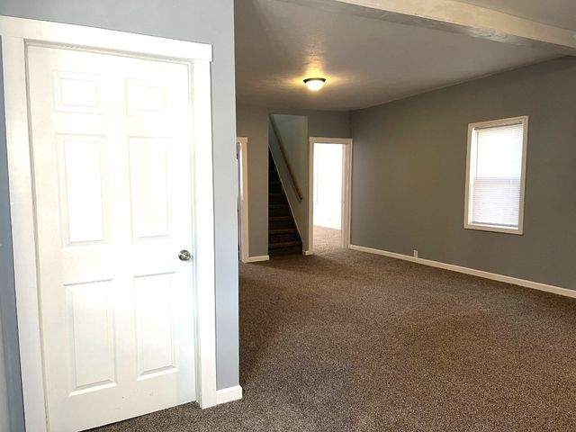 130 S MAIN Street, Springboro, PA 16435