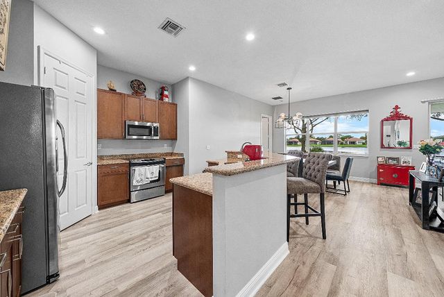 14841 Strand Lane, Delray Beach, FL 33446