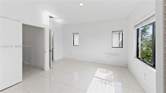 205 NW 12th Court, Florida City, FL 33034