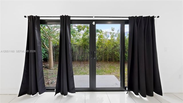 205 NW 12th Court, Florida City, FL 33034