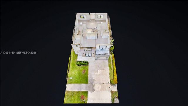 205 NW 12th Court, Florida City, FL 33034