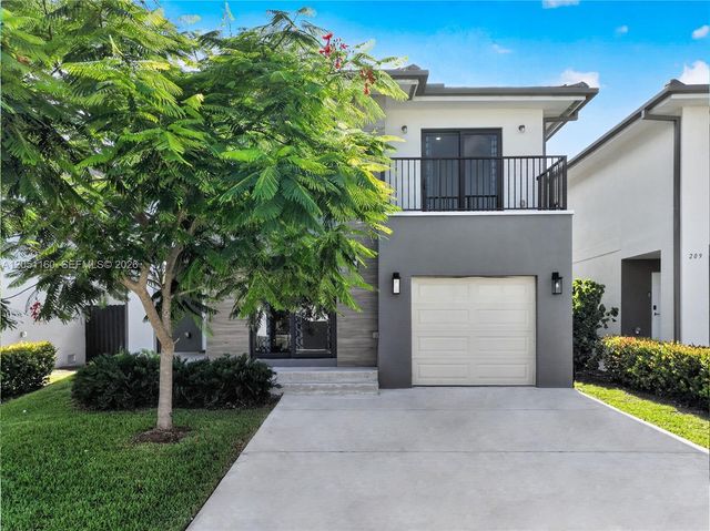 205 NW 12th Court, Florida City, FL 33034