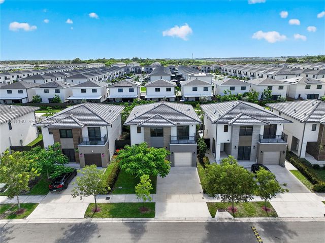 205 NW 12th Court, Florida City, FL 33034