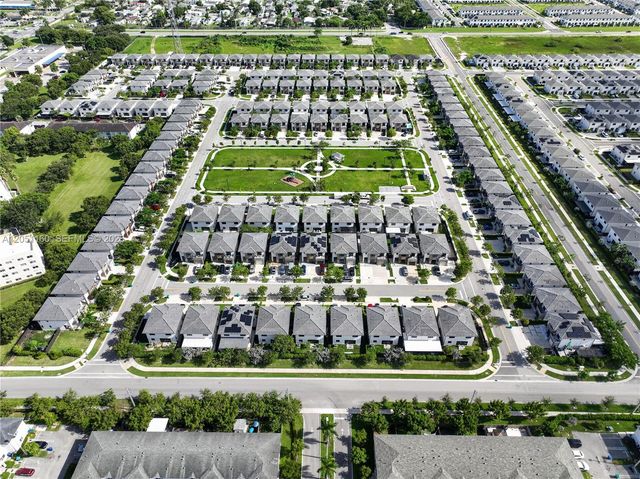 205 NW 12th Court, Florida City, FL 33034