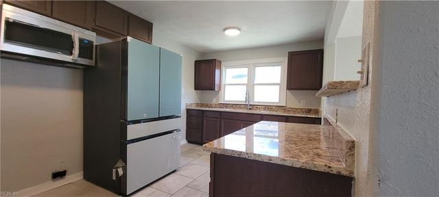 1832 Roanoke AVE, Newport News, VA 23607