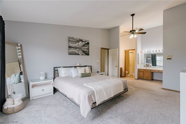 2889 Charing Cross Road NW, Canton, OH 44708