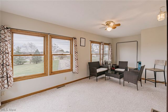 2889 Charing Cross Road NW, Canton, OH 44708