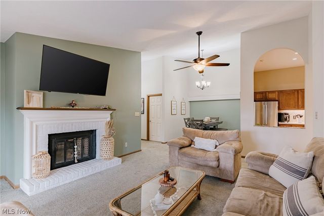 2889 Charing Cross Road NW, Canton, OH 44708