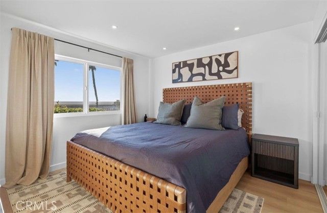 218 E Surfside, Port Hueneme, CA 93041