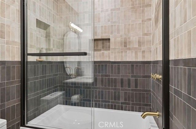 218 E Surfside, Port Hueneme, CA 93041