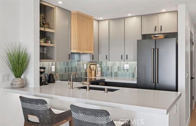 218 E Surfside, Port Hueneme, CA 93041