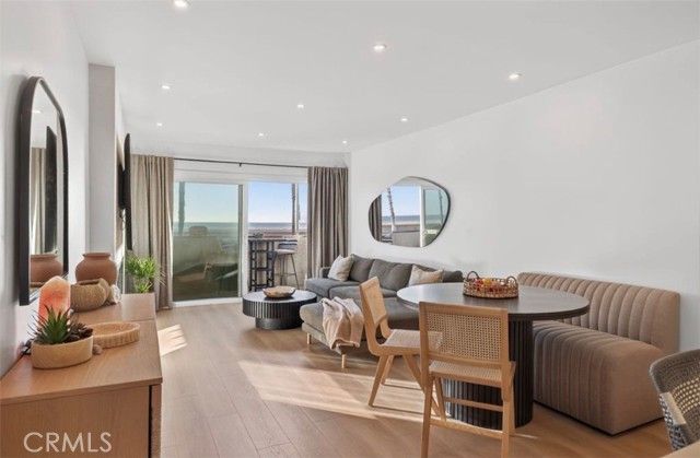 218 E Surfside, Port Hueneme, CA 93041