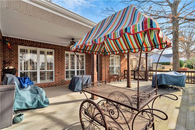 5060 Brewster Street, Springdale, AR 72764