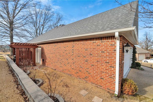 5060 Brewster Street, Springdale, AR 72764