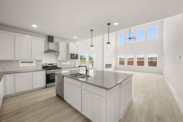 416 Sequoia Lane, Denton, TX 76210