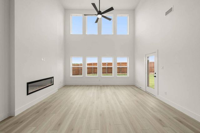 416 Sequoia Lane, Denton, TX 76210