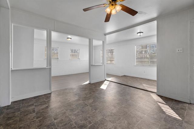 501 E Eddy, Gladewater, TX 75647