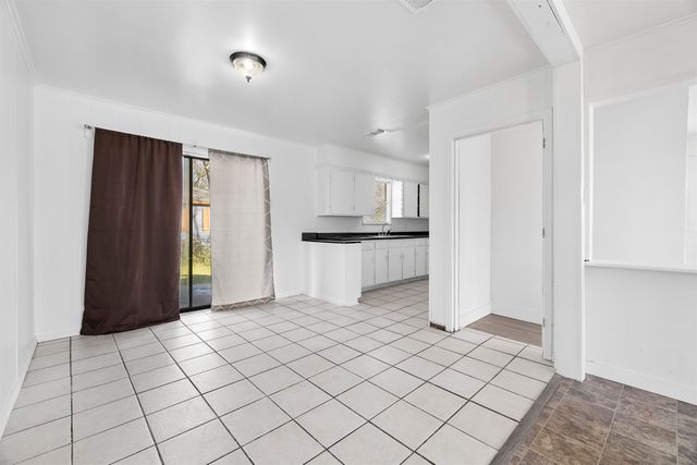 501 E Eddy, Gladewater, TX 75647