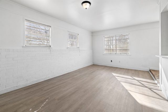 501 E Eddy, Gladewater, TX 75647