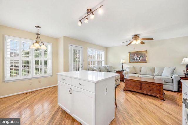 98 WALKER RD, Royersford, PA 19468