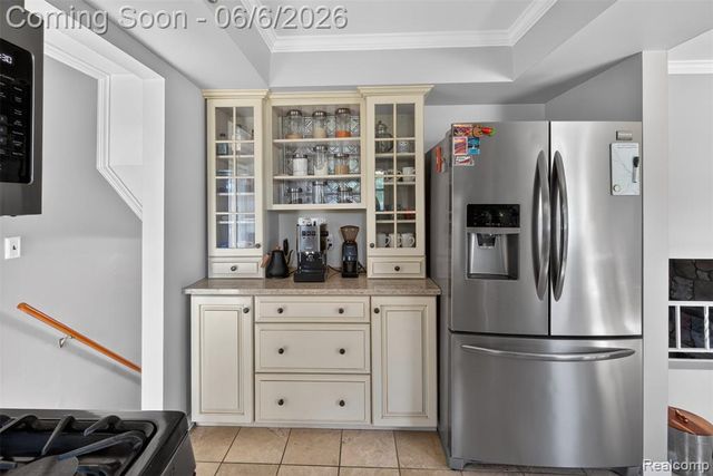 33942 Coachwood Drive, Sterling Heights, MI 48312