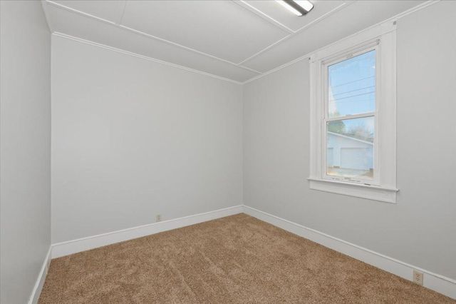 2004 E 5th Street, Superior, WI 54880