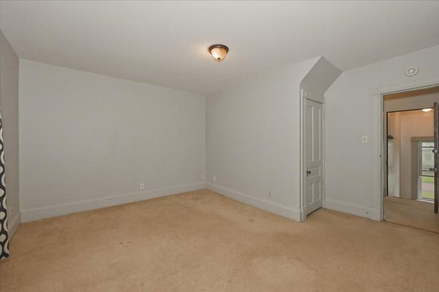 2004 E 5th Street, Superior, WI 54880