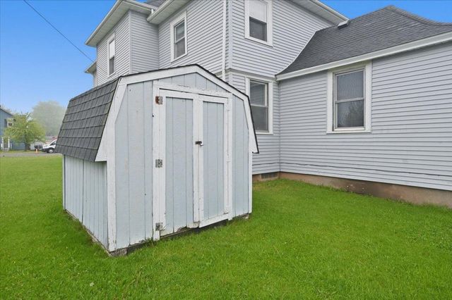 2004 E 5th Street, Superior, WI 54880