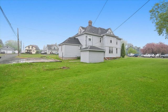 2004 E 5th Street, Superior, WI 54880