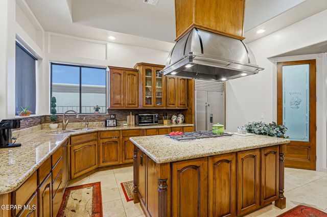 6340 FRANKLIN RED Drive, El Paso, TX 79912