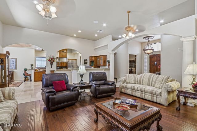 6340 FRANKLIN RED Drive, El Paso, TX 79912