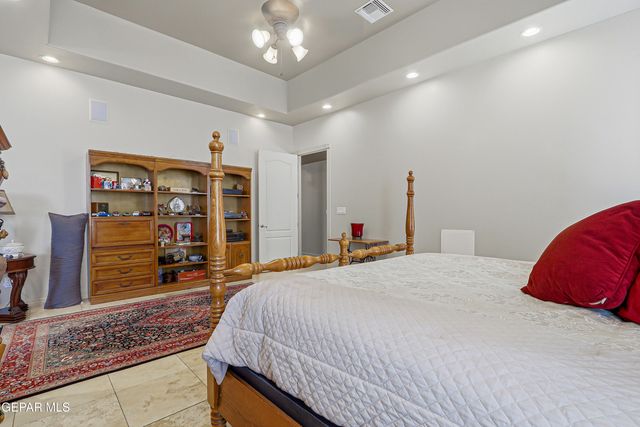 6340 FRANKLIN RED Drive, El Paso, TX 79912