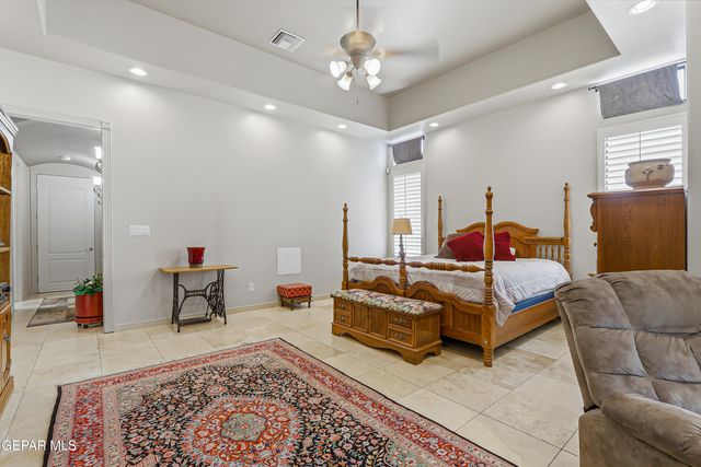6340 FRANKLIN RED Drive, El Paso, TX 79912