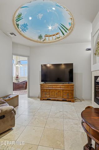 6340 FRANKLIN RED Drive, El Paso, TX 79912