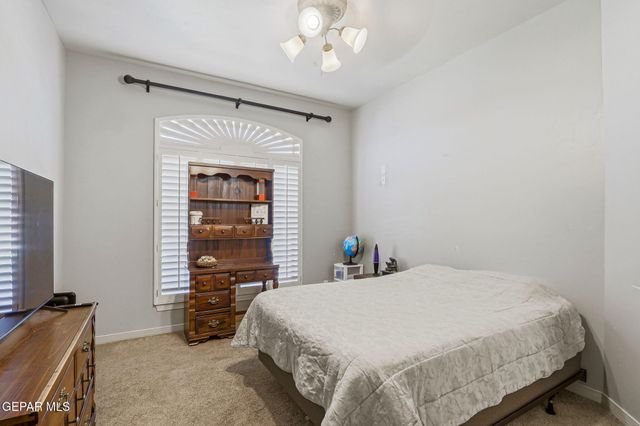 6340 FRANKLIN RED Drive, El Paso, TX 79912