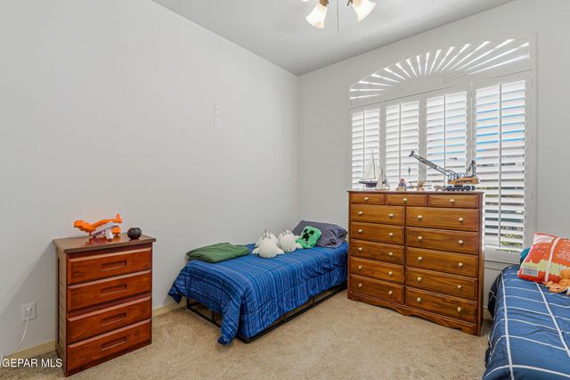 6340 FRANKLIN RED Drive, El Paso, TX 79912