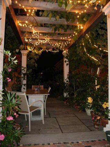 127 Cushing St, Cambridge, MA 02138