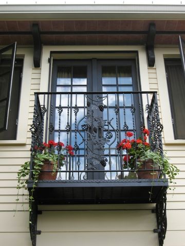 127 Cushing St, Cambridge, MA 02138