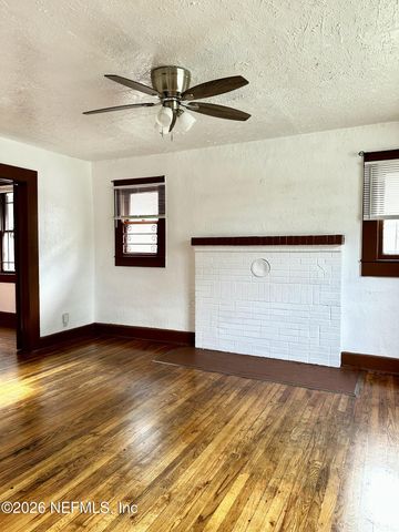 1851 W 19TH Street, Jacksonville, FL 32209