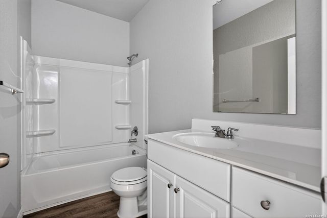 4117 ASHER ALY, St Hedwig, TX 78152
