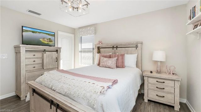 11945 Bay Oak DR, Fort Myers, FL 33913