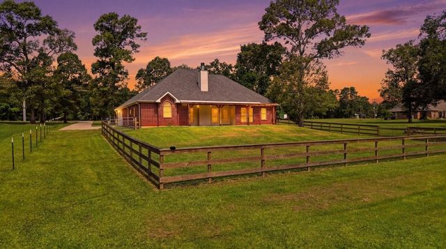 1645 Fm 3126, Livingston, TX 77351