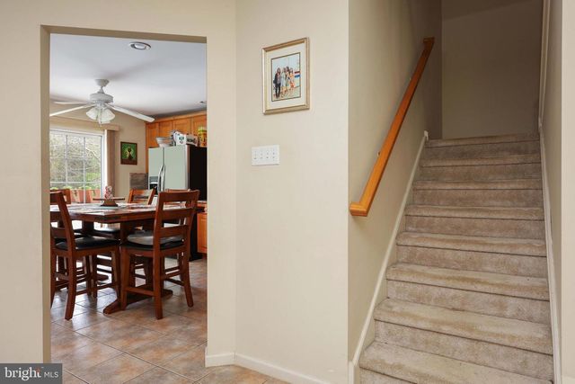 126 HIDDEN DR, Blackwood, NJ 08012