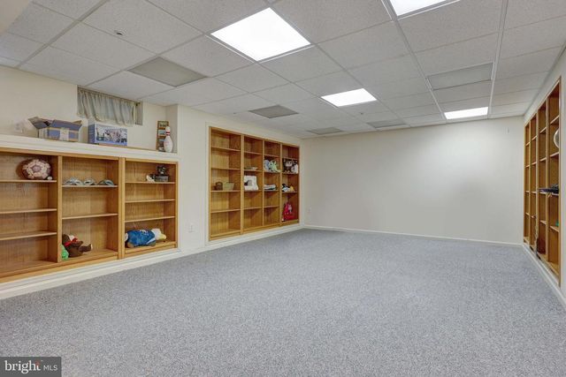 126 HIDDEN DR, Blackwood, NJ 08012