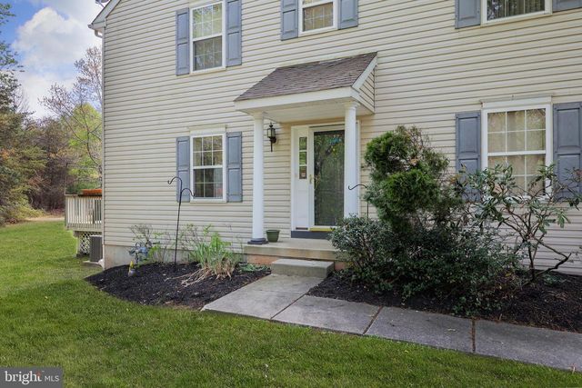 126 HIDDEN DR, Blackwood, NJ 08012
