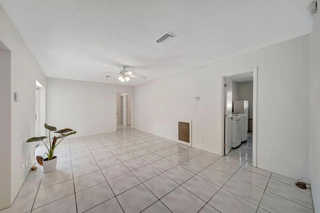 1251 SW 67th Avenue, Plantation, FL 33317