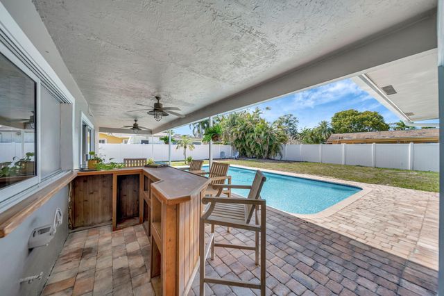 1251 SW 67th Avenue, Plantation, FL 33317