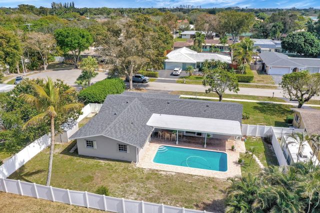 1251 SW 67th Avenue, Plantation, FL 33317