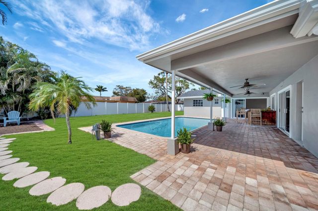 1251 SW 67th Avenue, Plantation, FL 33317